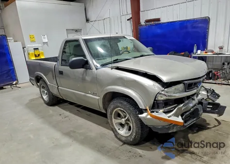 2002 Chevrolet S Truck S10 z USA, uszkodzony, nr VIN 1GCCS14W628265182